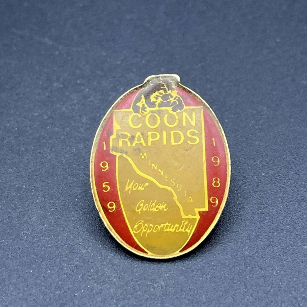 Coon Rapids Minnesota Your Golden Opportunity Raccoon Lapel Hat‎ Pin
